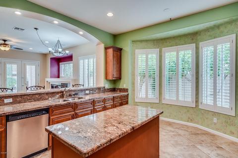 6852 S Pinehurst Dr, Gilbert, AZ 85298 photo 15