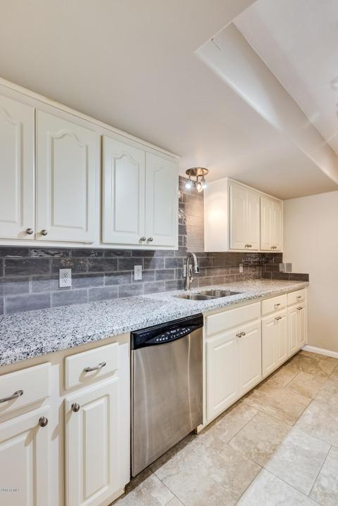 7351 N 8th St, Phoenix, AZ 85020 photo 9