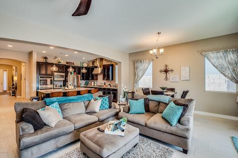 3869 E Rakestraw Ln, Gilbert, AZ 85298 photo 13