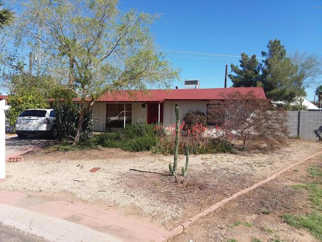 2237 N 14th Pl, Phoenix, AZ 85006