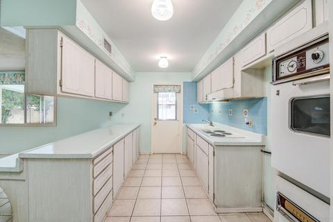 2001 W Eugie Ave, Phoenix, AZ 85029 photo 3