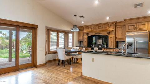 1218 E Divot Dr, Tempe, AZ 85283 photo 9