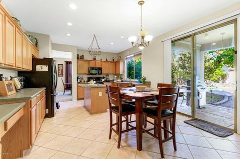 862 E Ivanhoe Ct, Gilbert, AZ 85295 photo 10