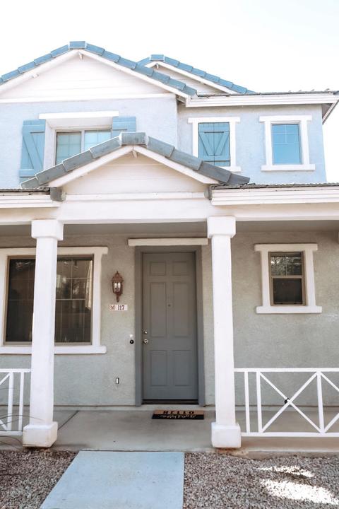 117 E Palomino Dr, Gilbert, AZ 85296 photo 1