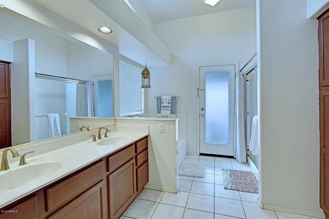 4422 E Lone Cactus Dr, Phoenix, AZ 85050 photo 17