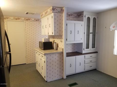 162 S Hilton Rd, Apache Junction, AZ 85119 photo 3