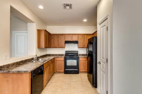 132 E Catclaw St, Gilbert, AZ 85296 photo 6