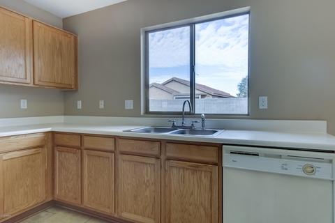 10426 E Bramble Ave, Mesa, AZ 85208 photo 13