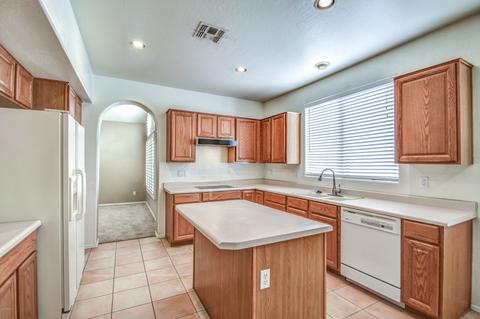 1815 E Pinto Dr, Gilbert, AZ 85296 photo 18
