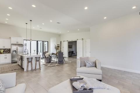 1441 E Clarendon Ave, Phoenix, AZ 85014 photo 5