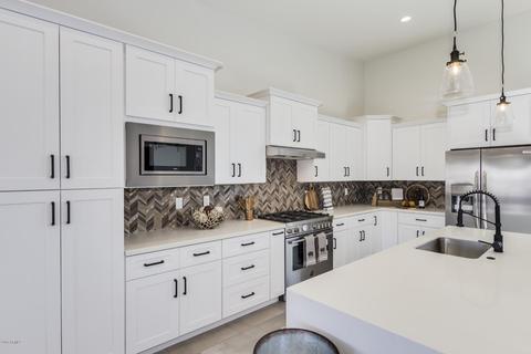 1441 E Clarendon Ave, Phoenix, AZ 85014 photo 3