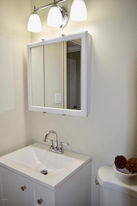 4013 N 63rd Dr, Phoenix, AZ 85033 photo 11
