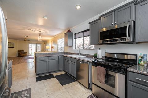 3716 S 74th Dr, Phoenix, AZ 85043 photo 7