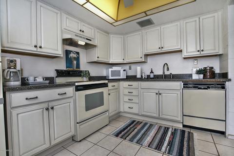 4201 E Camelback Rd #95, Phoenix, AZ 85018 photo 5