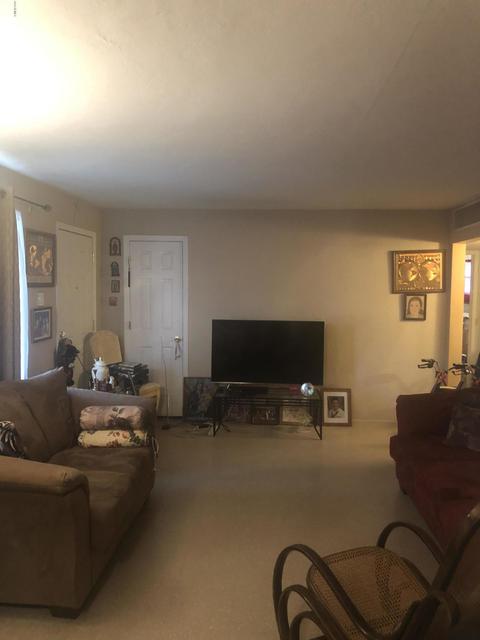 101 W Valencia Dr, Phoenix, AZ 85041 photo 4