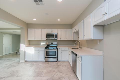 2838 E Janice Way, Phoenix, AZ 85032 photo 8