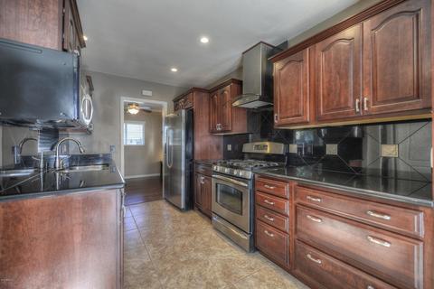 4245 E Flower St, Phoenix, AZ 85018 photo 8