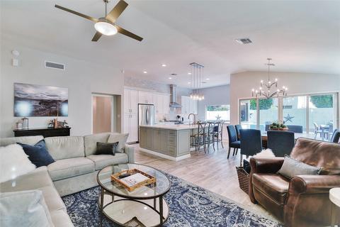 4121 E Mercer Ln, Phoenix, AZ 85028 photo 1