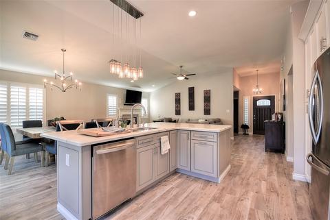 4121 E Mercer Ln, Phoenix, AZ 85028 photo 9