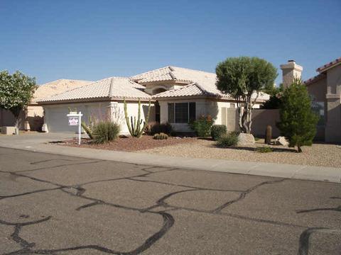 3517 E Kerry Ln, Phoenix, AZ 85050 photo 1