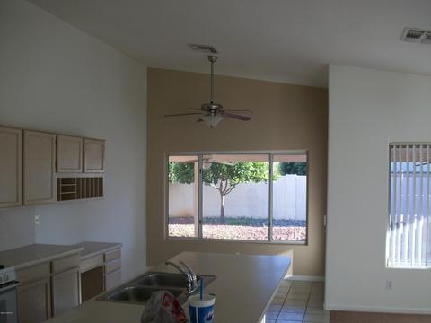 3517 E Kerry Ln, Phoenix, AZ 85050 photo 5