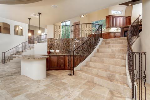 404 E Briles Rd, Phoenix, AZ 85085 photo 12