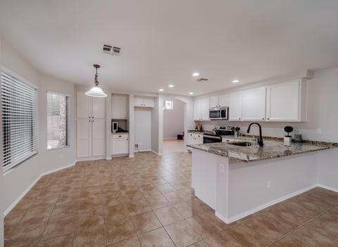 1068 S Roca St, Gilbert, AZ 85296 photo 7