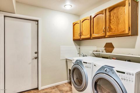 4415 E Waltann Ln, Phoenix, AZ 85032 photo 21