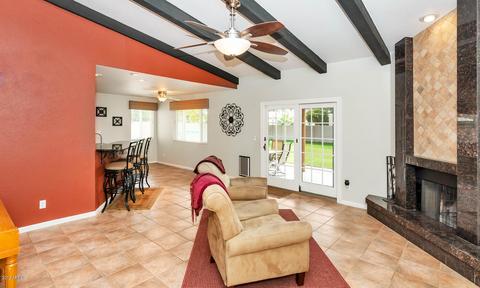 4415 E Waltann Ln, Phoenix, AZ 85032 photo 9