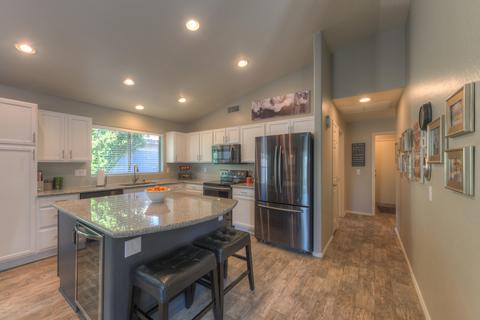 2243 E Heston Dr, Phoenix, AZ 85024 photo 6