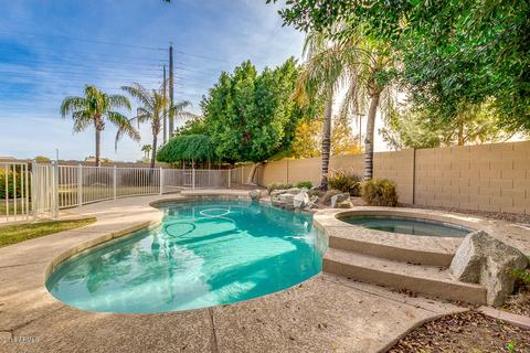 785 S Peppertree Dr, Gilbert, AZ 85296 photo 23