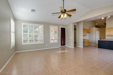 785 S Peppertree Dr, Gilbert, AZ 85296 photo 7