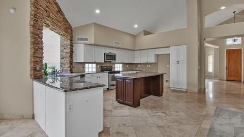 424 E Brookwood Ct, Phoenix, AZ 85048 photo 11