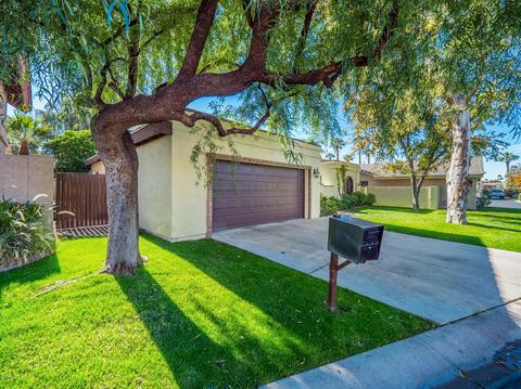 29 E Butler Dr, Phoenix, AZ 85020 photo 2