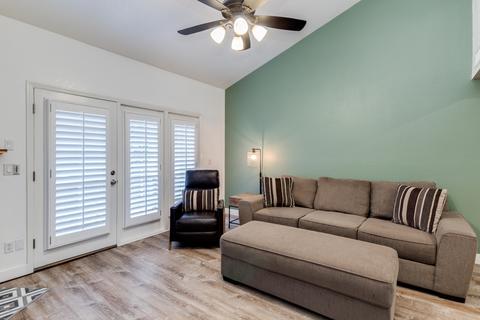 3067 E Rose Ln, Phoenix, AZ 85016 photo 4