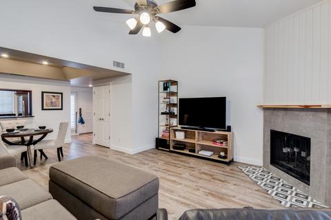 3067 E Rose Ln, Phoenix, AZ 85016 photo 6