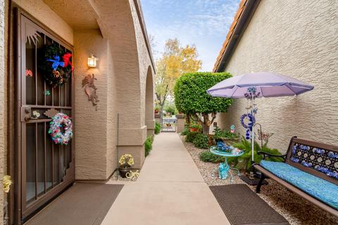 2262 E Fairview Cir, Mesa, AZ 85204 photo 2
