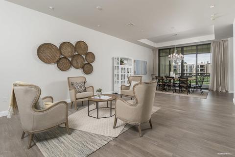 2 Biltmore Est #213, Phoenix, AZ 85016 photo 11