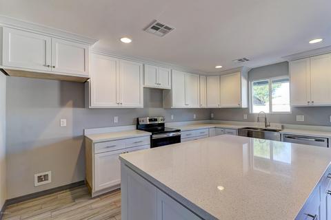 5962 W Mitchell Dr, Phoenix, AZ 85033 photo 7