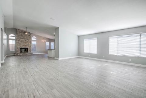 1225 W Iris Dr, Gilbert, AZ 85233 photo 5