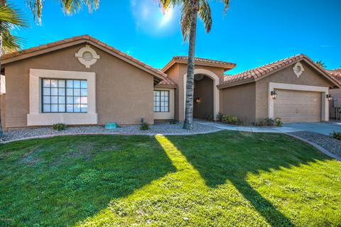 1225 W Iris Dr, Gilbert, AZ 85233 photo 2
