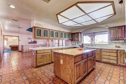 3902 E Mountain View Rd, Phoenix, AZ 85028 photo 11