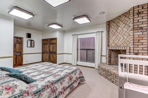 3902 E Mountain View Rd, Phoenix, AZ 85028 photo 58