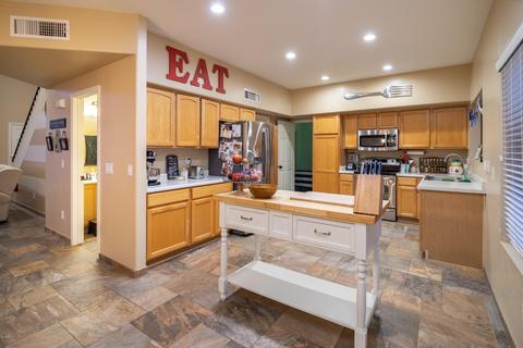 3320 E Wildhorse Dr, Gilbert, AZ 85297 photo 31