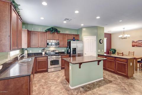 3379 E Ravenswood Dr, Gilbert, AZ 85298 photo 2