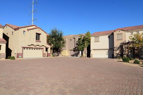 1316 E Dunbar Dr, Phoenix, AZ 85042 photo 3
