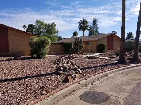 2533 N 48th Pl, Phoenix, AZ 85008 photo 2