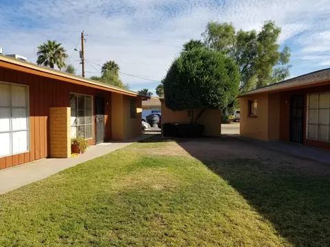 2533 N 48th Pl, Phoenix, AZ 85008 photo 3