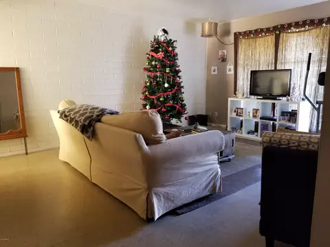 2533 N 48th Pl, Phoenix, AZ 85008 photo 7