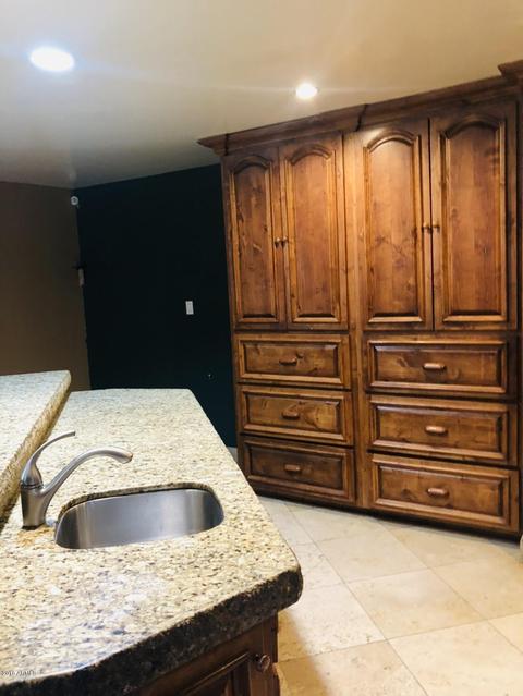 4904 W Holly St, Phoenix, AZ 85035 photo 9